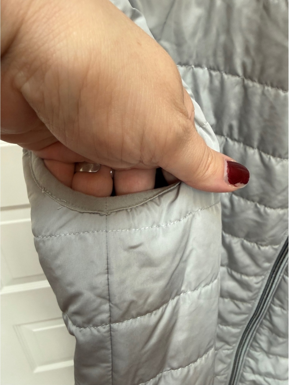 Light Gray Quilted Sleeveless Vest with Zip Pockets - Picture 4 of 11